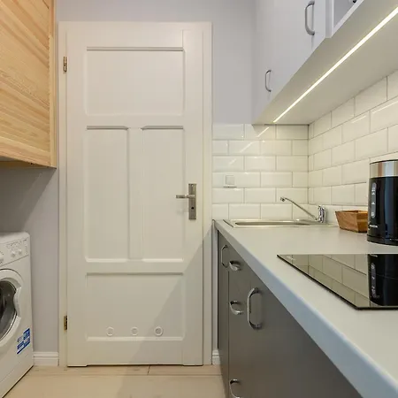 Stare Good Weather شقة بوزنان