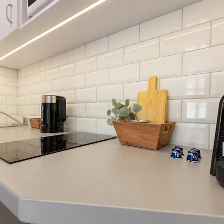 Stare Good Weather شقة