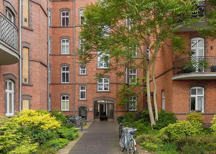 Stare Good Weather *