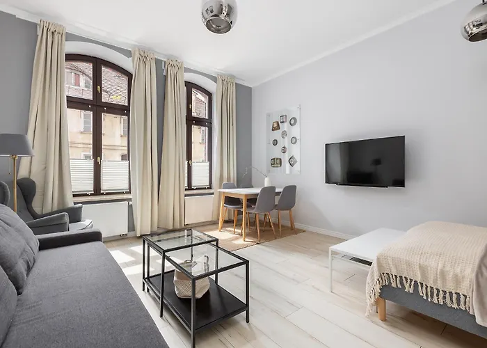 公寓 Stare Good Weather 波兹南